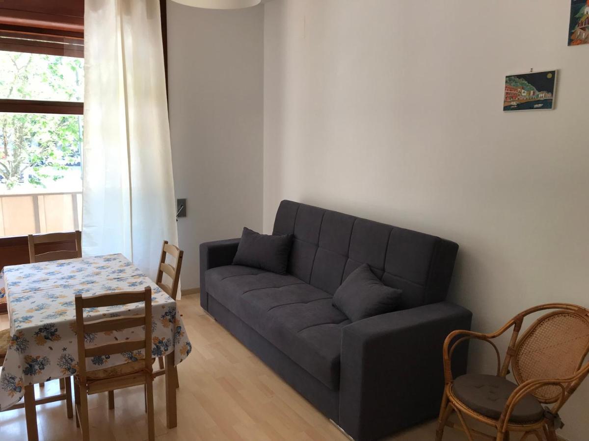 Casa Vacanza Brezza Di Maestrale サレルノ エクステリア 写真