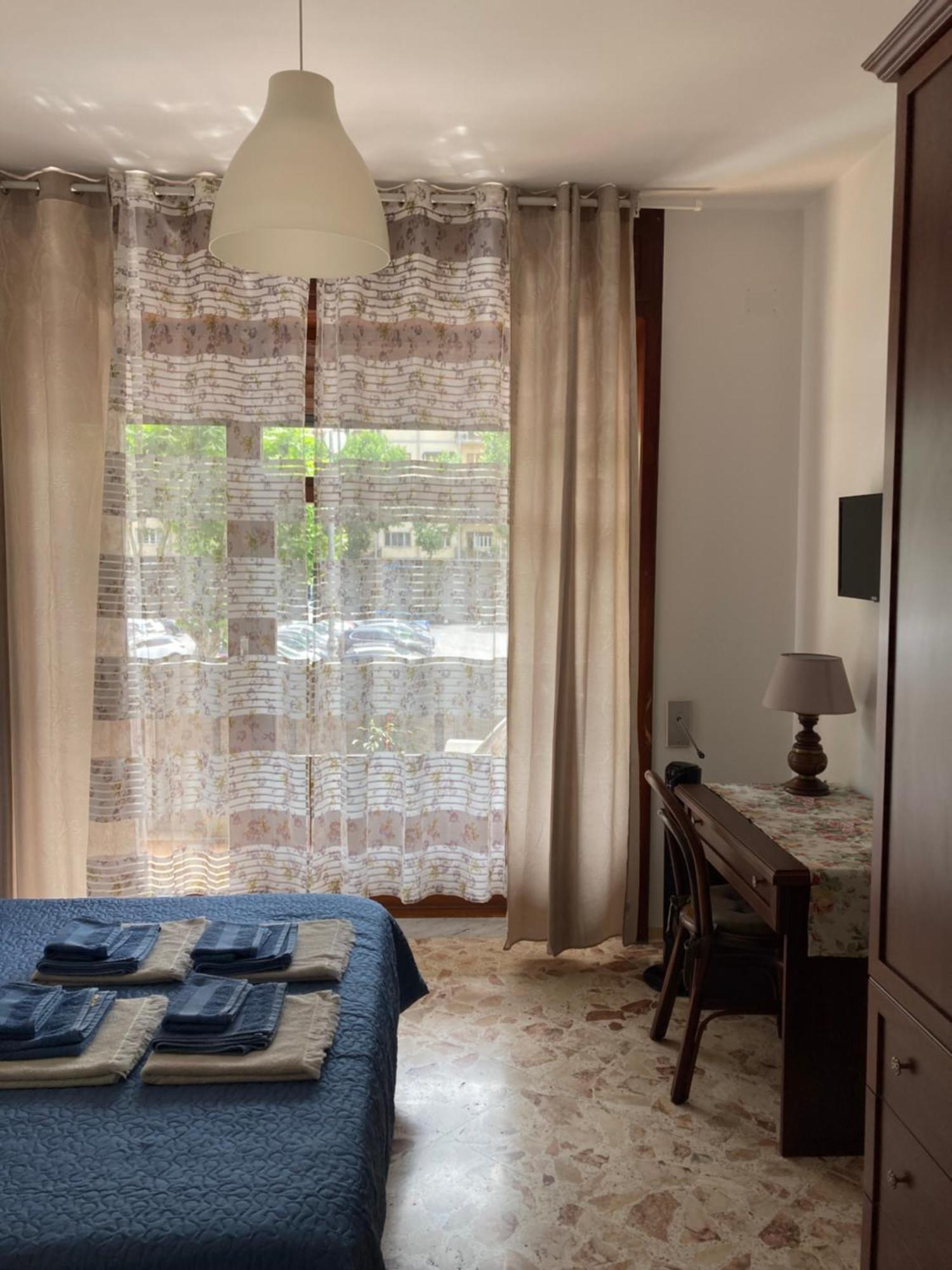 Casa Vacanza Brezza Di Maestrale サレルノ エクステリア 写真