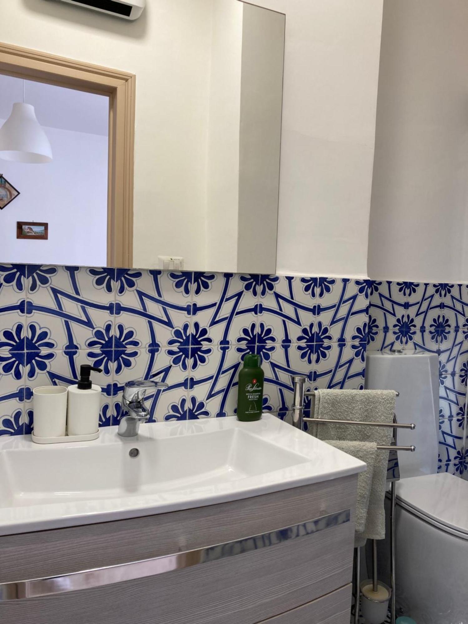 Casa Vacanza Brezza Di Maestrale サレルノ エクステリア 写真